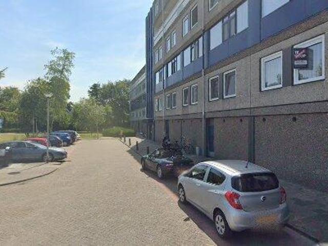 Appartement te huur in Alphen Aan Den Rijn, Zuid Holland