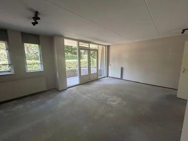 Appartement te huur in Spinbaan, Wassenaar
