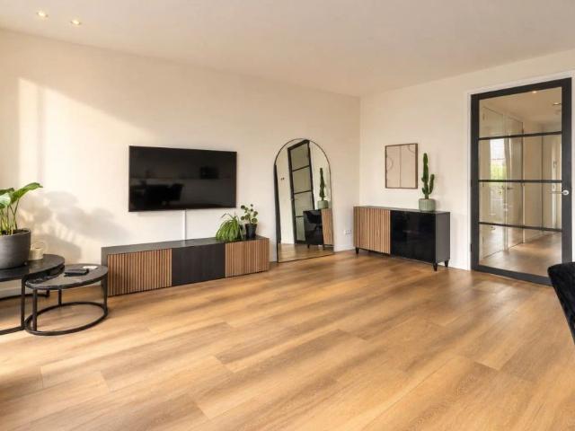 Appartement te huur in Alphen Aan Den Rijn, Zuid Holland