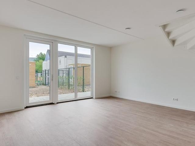 Appartement te huur in Wyckerpoort, Limburg