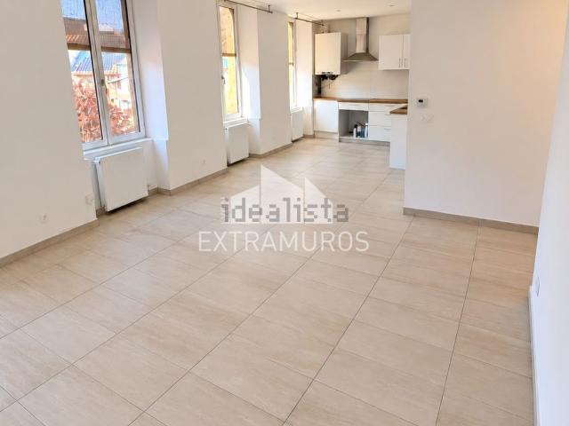 Appartement location à Le Joffroy, Éveux