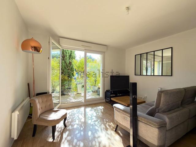 Appartement location à Parc d'activités de Monsidun, L'Houmeau