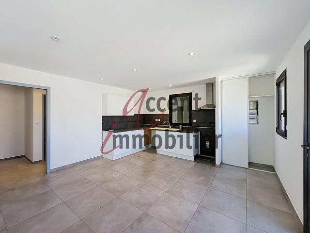 Appartement location à L'Isle-sur-la-Sorgue, Vaucluse