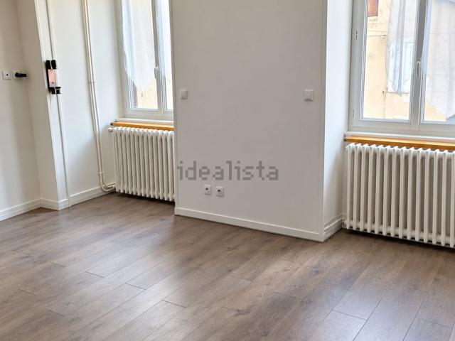 Appartement location à Lotissement du Parc, La Balme-les-Grottes