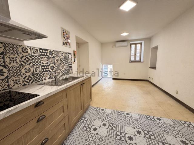 Appartement location à La Baume-de-Transit, Drôme