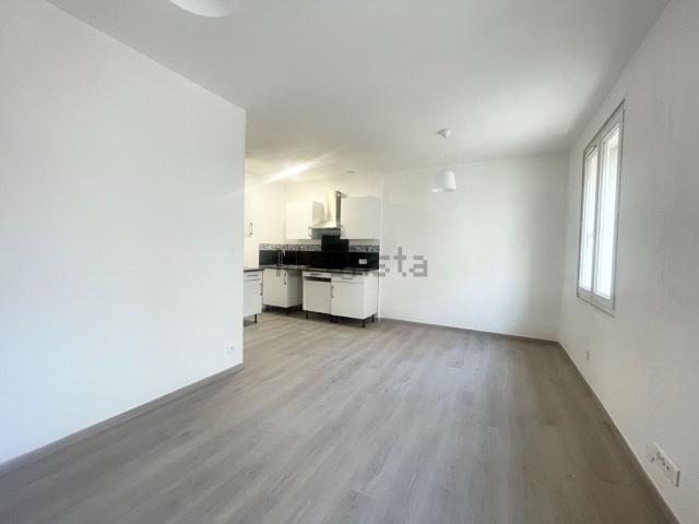 Appartement location à La Fare-les-Oliviers, Bouches-du-Rhône