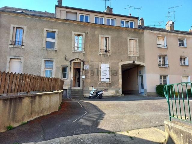 Appartement vente à La Ferté-Bernard, Sarthe