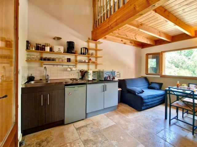 Appartement location à La Roque-sur-Pernes, Vaucluse