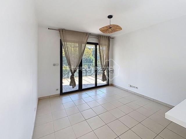 Appartement vente à Saint-Jean, La Roquette-sur-Siagne