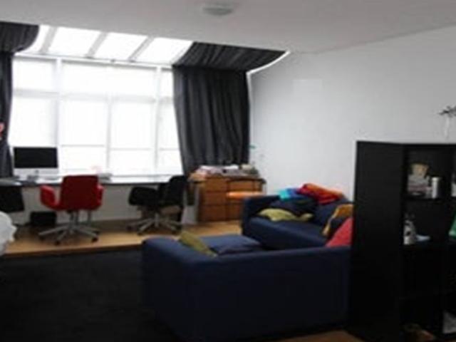 Appartement te huur in Loosduinen, Zuid Holland