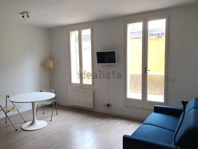 Appartement location à Lotissement La Bottinière, Lambesc
