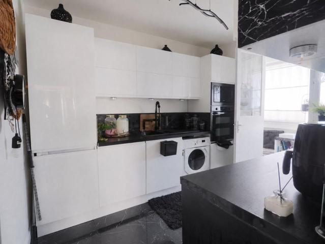 Appartement vente à Champagne, Laon