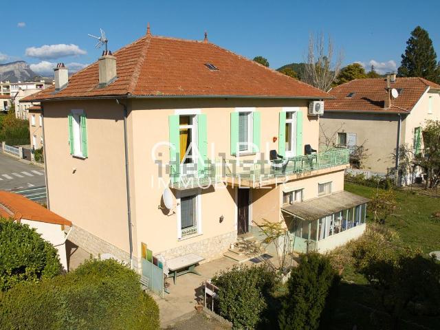 Appartement vente à Quartier du Caire, Laragne-Montéglin