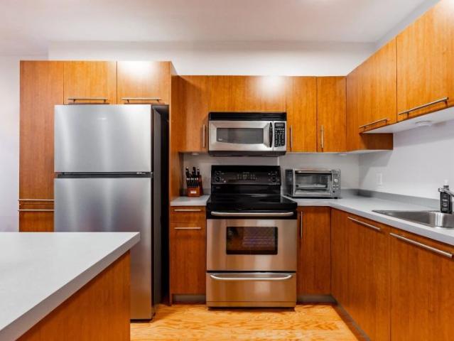 Apartment for rent in Laval-des-rapides, Quebec