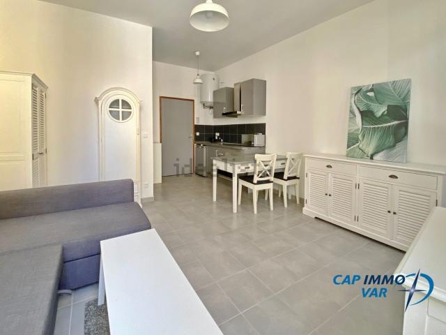 Appartement location à Le Beausset, Var
