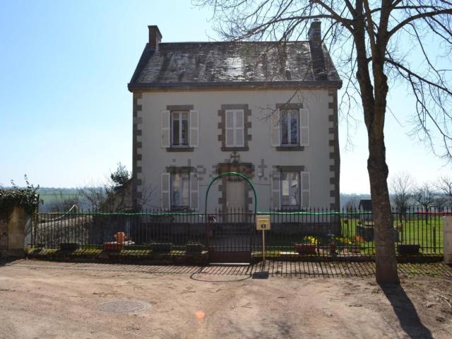 Appartement location à Le Charbon, Le Brethon