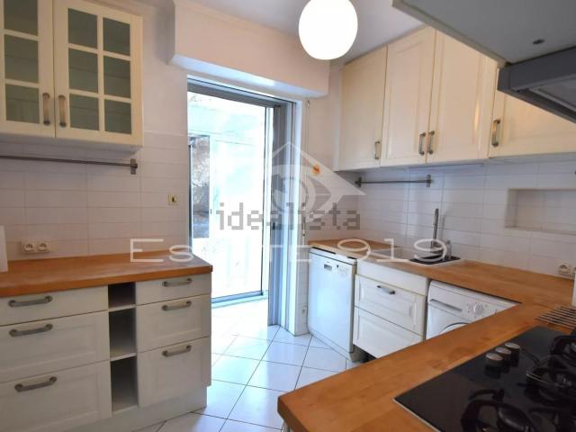 Appartement vente à Espace d'activités du Carimaï, Mougins