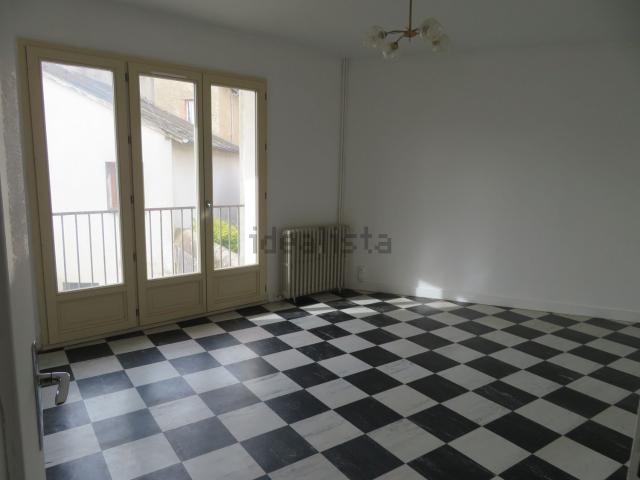 Appartement location à Le Dorat, Haute-Vienne
