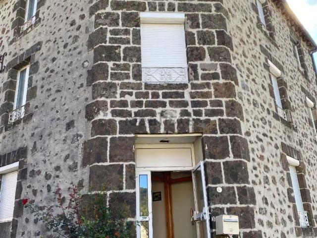Appartement vente à Le Vizet, Le Falgoux