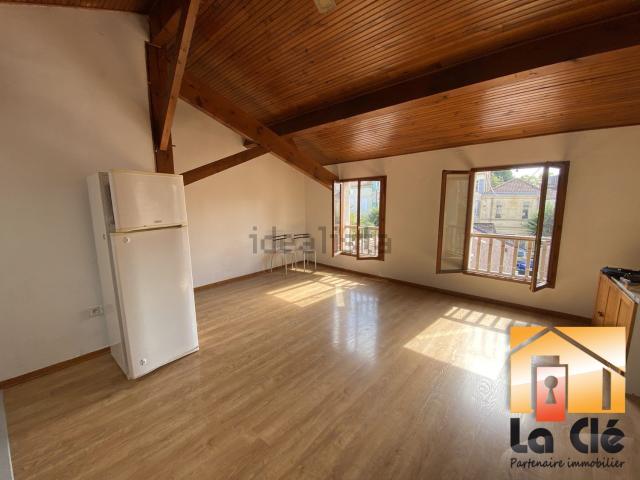Appartement location à Lassalle, Le Passage