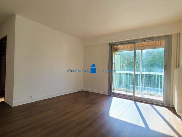 Studio location à Quartier Saint-Wandrille, Le Pecq