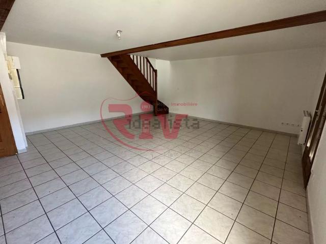 Appartement location à Le Clos du Centre, Les Côtes-d'Arey