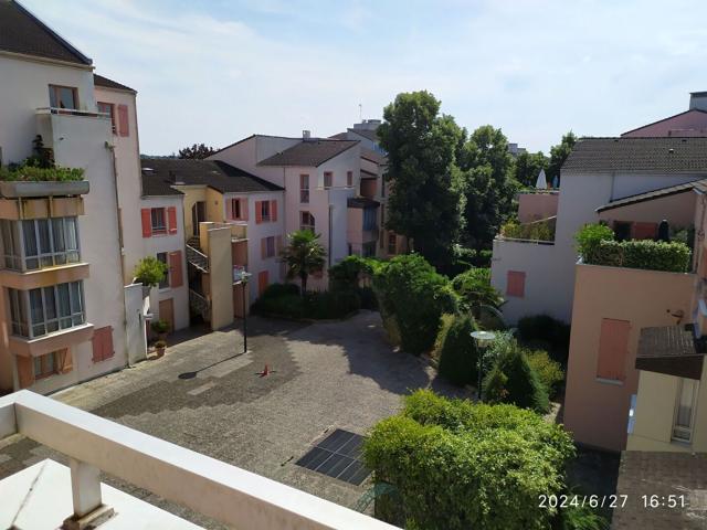 Appartement location à Béarn, Les Ulis