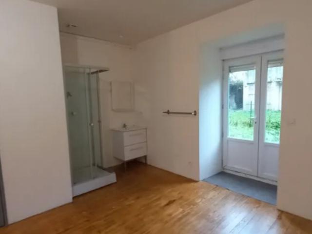 Appartement location à Lesparre-Médoc, Lesparre-médoc