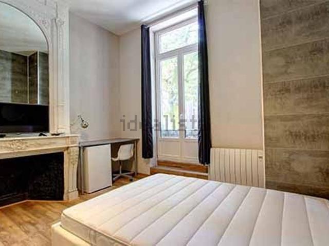 Appartement location à Faubourg des Postes, Lille