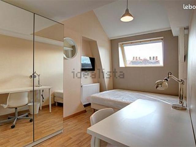 Appartement location à Faubourg des Postes, Lille