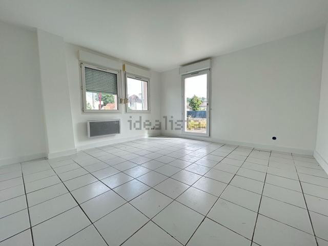 Appartement location à Monvinet, Linas
