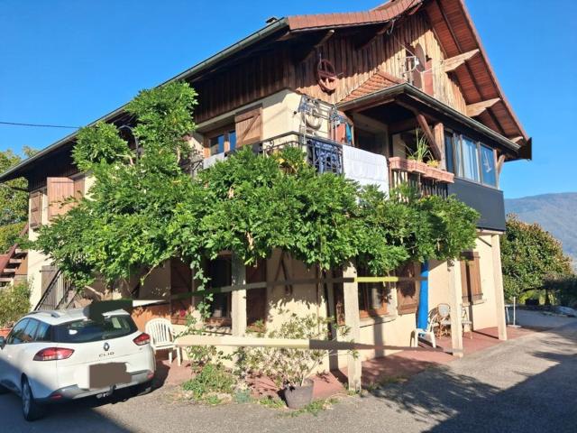 Appartement location à La Croix, Loisieux