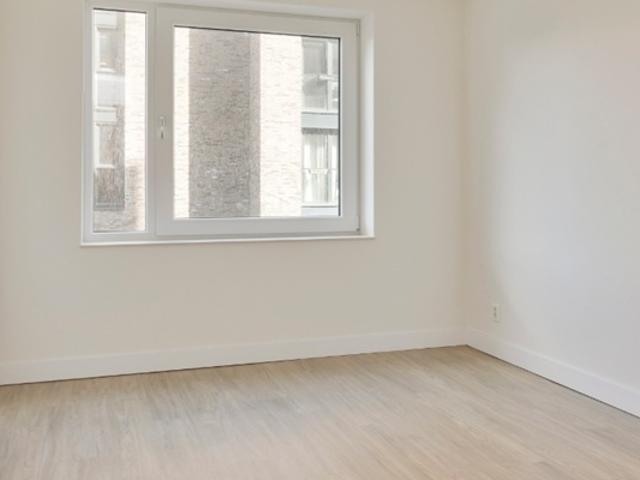 Appartement te huur in Laak, Zuid Holland
