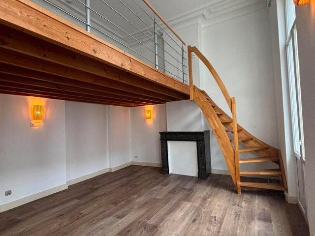 Kot location à Saint-Gilles - Sint-Gillis, Brussel-Hoofdstad - Bruxelles-Capitale