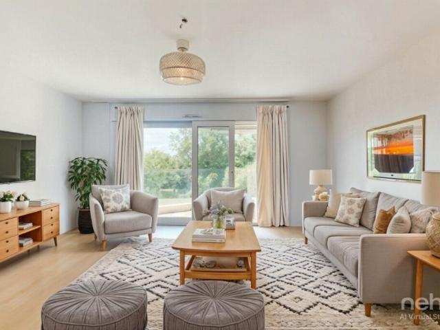 Wohnung kaufen in Saint-Sulpice (VD), Waadt