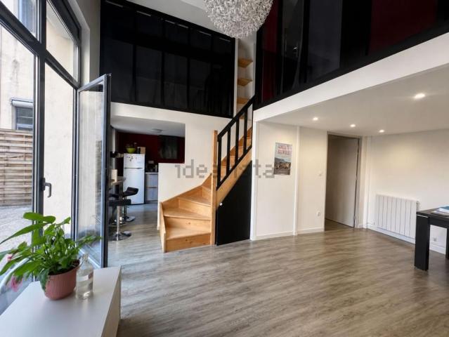Appartement location à Préfecture, Lyon