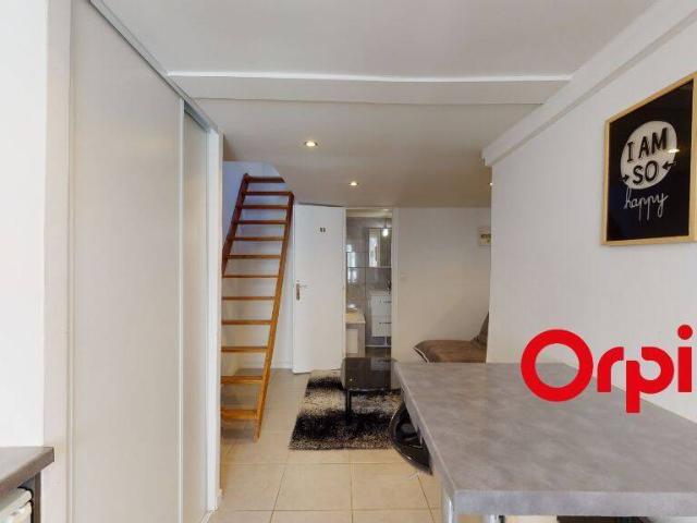 Studio location à Brégade, Amplepuis