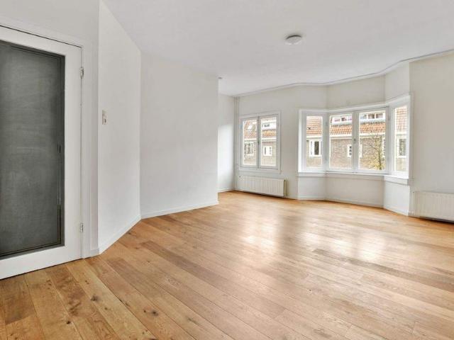 Appartement te huur in Oost, Amsterdam