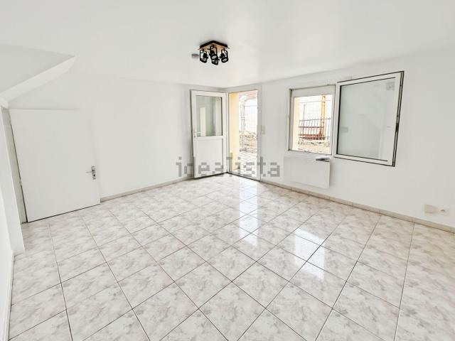 Appartement location à Maison Neuve, Maffliers
