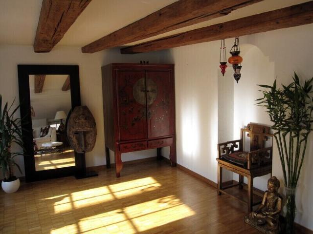 Apartment mieten in Einigen, Zürich