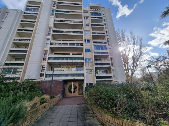 Appartement vente à Centre Ville, Maisons-Alfort