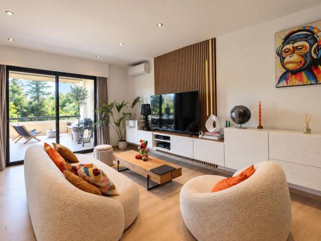 Appartement vente à Mandelieu-la-Napoule, Alpes-Maritimes