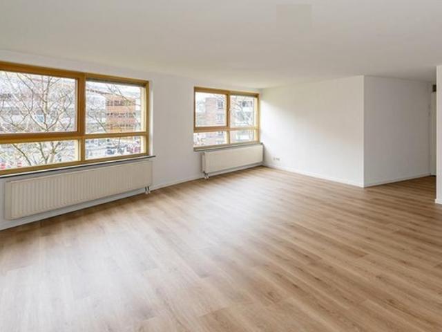 Appartement te huur in Staatsliedenwijk, Almere