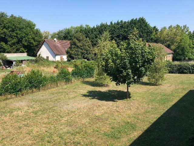 Appartement location à Village Dufaud, Marzy