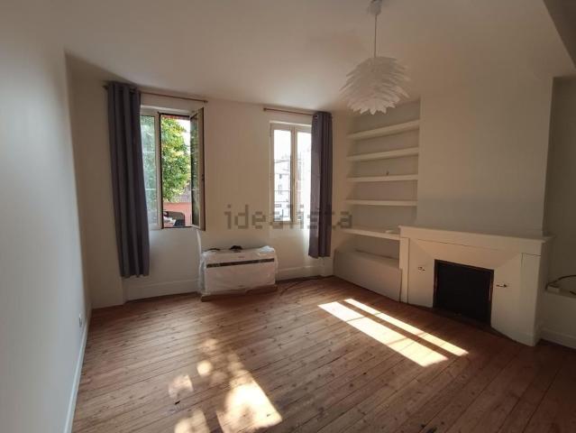 Appartement location à Trinque Teule, Mas-Grenier