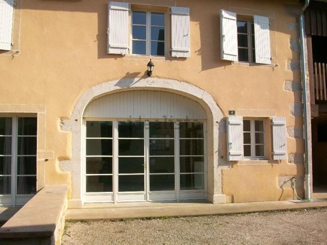 Appartement location à Care le Haut, Maynal