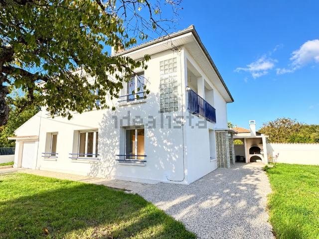 Appartement location à Champ du Moulin, Médis