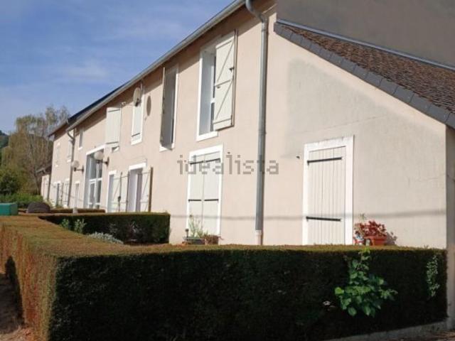 Appartement location à Mesvres, Saône-et-Loire