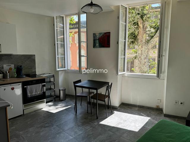 Appartement location à Aix-en-Provence, Salon-de-provence