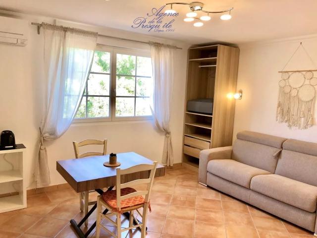 Appartement location à Arrondissement de Toulon, Hyères